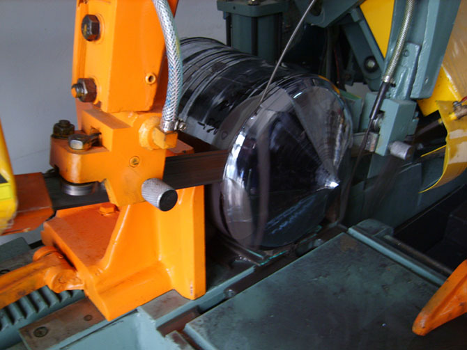 SAWTX-LD continuously coated diamond saw blades – sawing ceramics