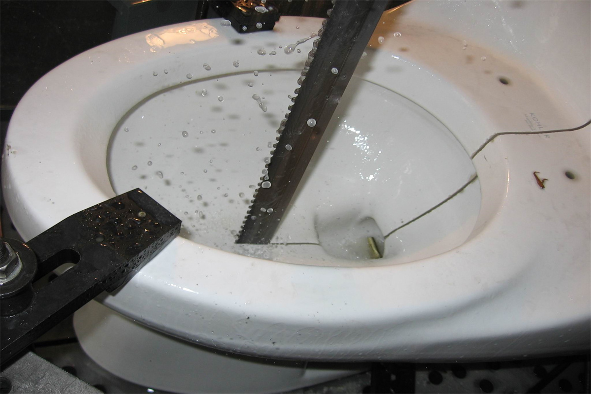 SAWTX-LD continuously coated diamond saw blades – sawing ceramics