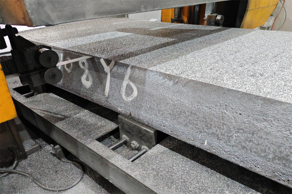 YOUJUKCOM-LM Alloy saw blade – Sawing foamed aluminum at high speed