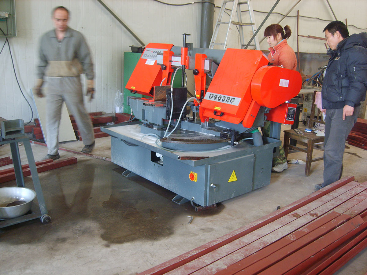 Horizontal Metal Angle (0-60°) Band Sawing Machine V6-G4032C