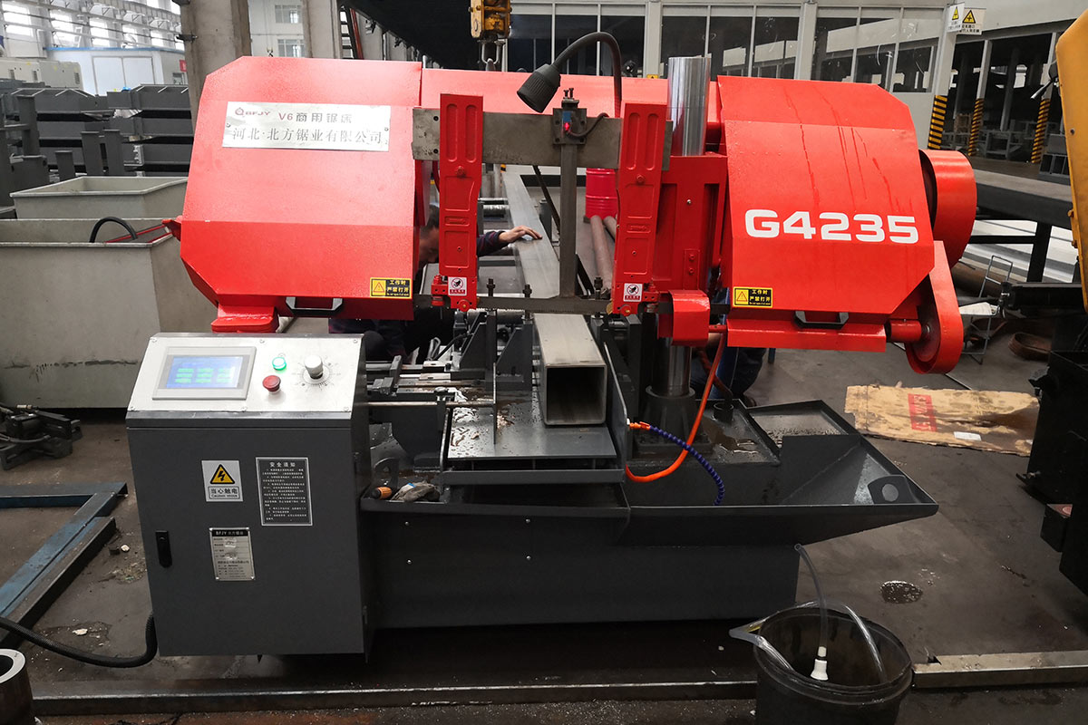 Automatic Horizonal Metal Band Sawing Machine V6-GZK4235